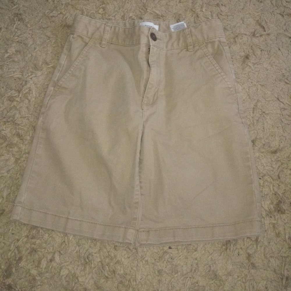 Boys Old Navy Built in Flex sz 10 khaki shorts